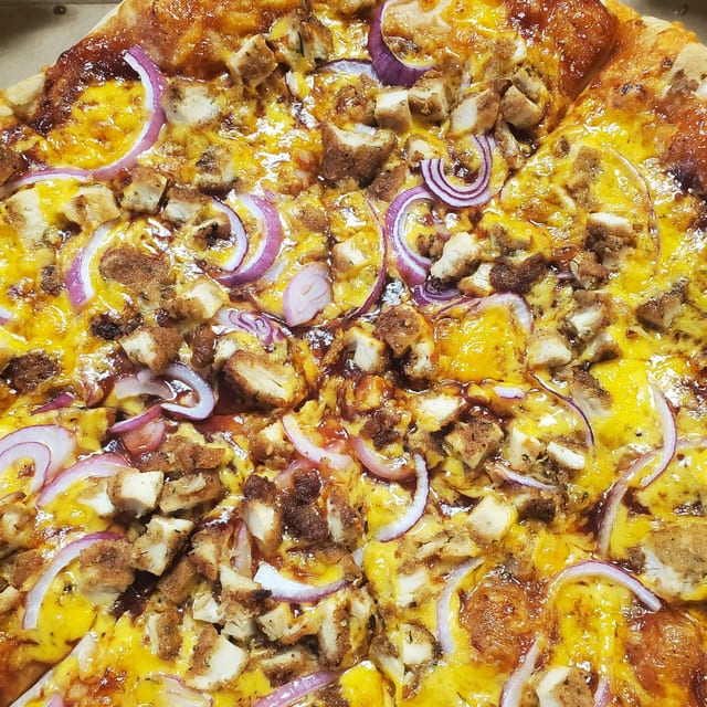 BBQ Pizza.